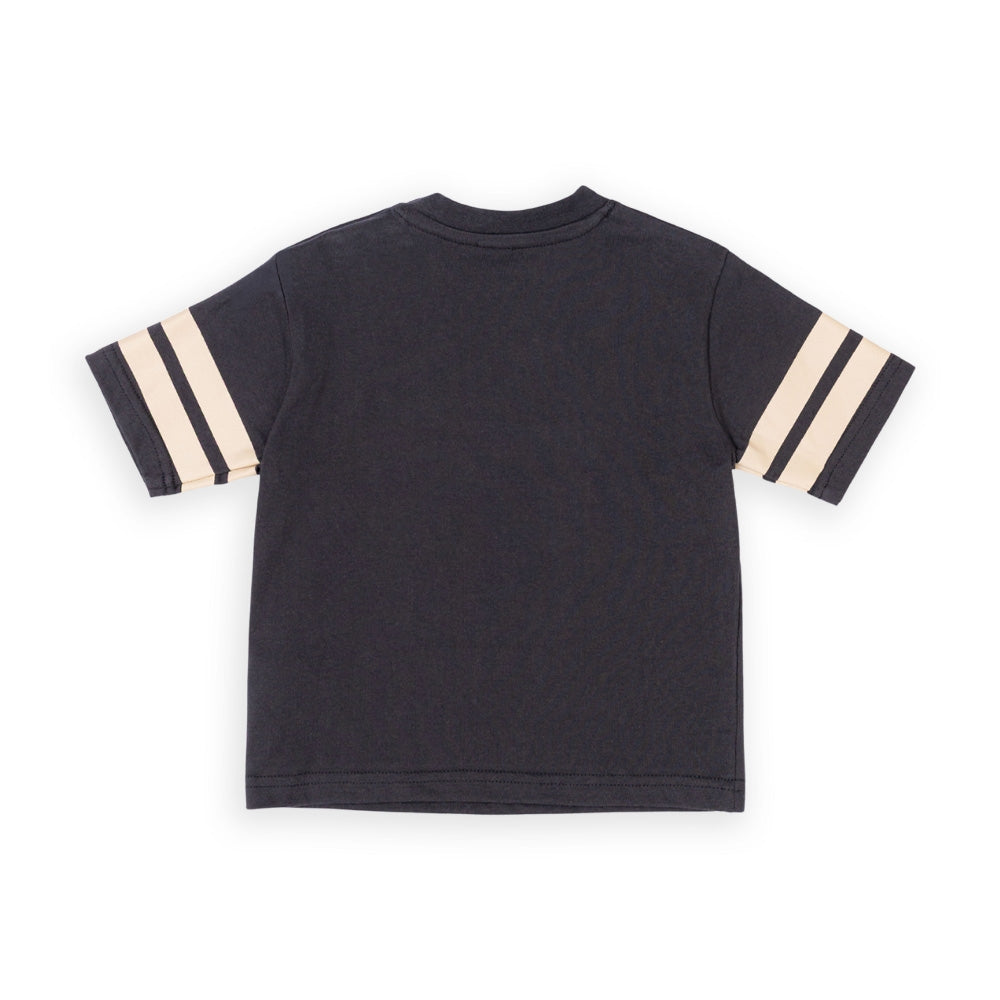 T-Shirt Negra